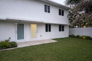 Exterior - Zero Stress Apartment (Miami)