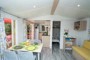 Dining - Camping 4 étoiles - Piscine  - ccbehhf (Saignon)