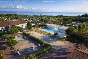 Exterior - ZEcamping 3* - À 500 m du rivage - Piscine couverte -  MH Clim Plancha (Saint-Denis-d'Oléron)