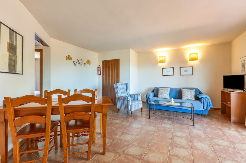 Appartement 'Son Bou Pool And Sea' Avec Vue Sur Mer, Wi-fi Et Climatisation - Minorque