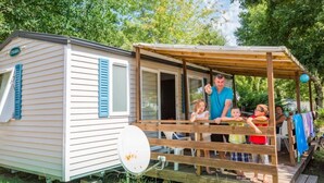Terrace/patio - Camping 3 étoiles - Parc aquatique - ccbfgdh (Sainte-Eulalie-en-Born)