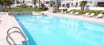 Luxury 3 Bed 2 Bath Apt Near La Fuente Center, Beaches, Golf & Sun