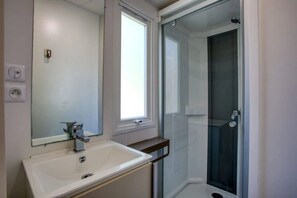 Bathroom - Camping 3 étoiles - Piscine  - ccbfgei (Groléjac)