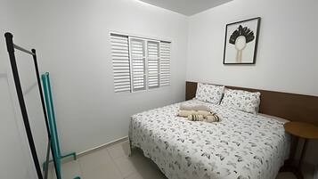 Ferros/tábuas de passar roupa, roupa de cama