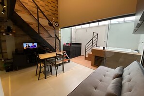 Interior - Loft with Hydromassage in Araxá (Araxá)