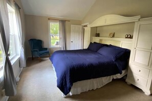 3 chambres, fer et planche à repasser, Wi-Fi gratuit, draps fournis