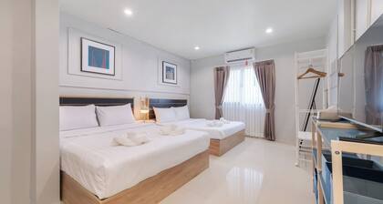 Arun Sa Wad House Sukhumvit 8 Guests