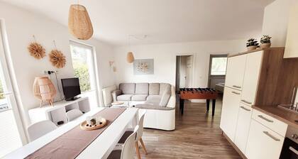 Cozy vacation apartment with sun terrace and sauna on the first floor
