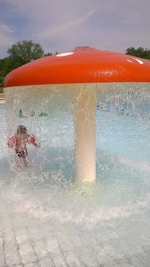 Pool - Camping 3 étoiles - ccbfgdf (Neuvic)