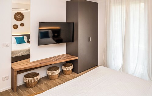 Ariom Apartments
