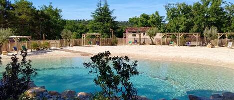 Enceinte de lâhĂ©bergement