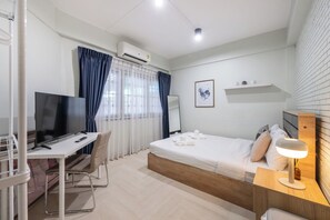 Classic Room | Free WiFi - Arun Sa Wad House Lad phrao 2 Guests (Bangkok)