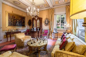 Villa, Smoking | 5 bedrooms - Villa Rosita in Lucca (Lucca)
