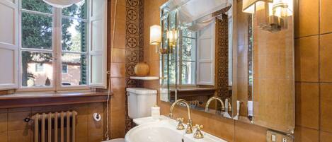 Villa, fumeur | 5 chambres