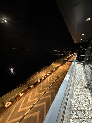 Front of property - Mekhan Otel (Biga)