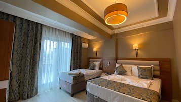 Classic Room, Terrace, Garden View