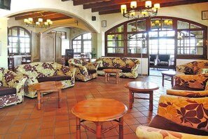 Apartment | Reception - Apartment Inmas Nou With Shared Pool (Castell-Platja d'Aro)