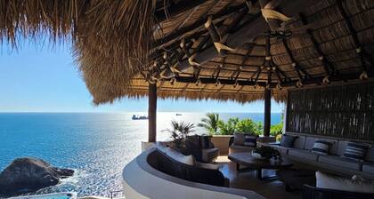 Luxury villa at La Punta with Private chef, stay, daily housekeeping and gym