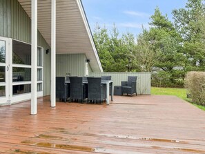 House | Outdoor dining - 4 Star Holiday Home in Norre Nebel (Norre Nebel)