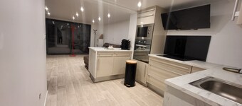 Detached apartment 9 minutes' walk from the station