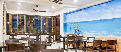 House | Dining