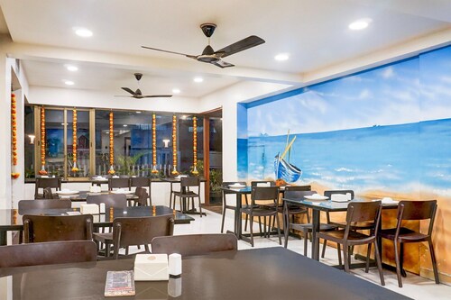 Deluxe Viman Nagar Formerly Kuber Inn