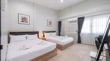 Family Room | Free WiFi