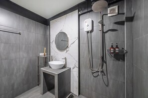 Bathroom - Arun Sa Wad House Lad phrao 6 Guests (Bangkok)