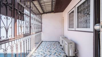 Family Room | Property grounds