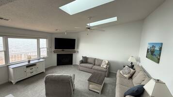 Smart TV, DVD player, books