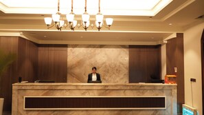 Lobby - Royal palm hotel and resort (Khaspur)