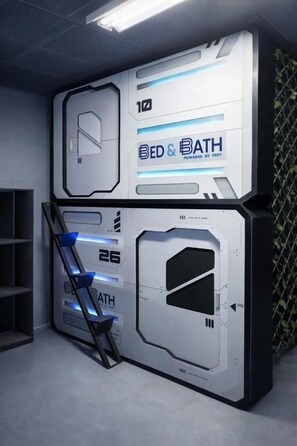 Double Room | Interior - Bed & Bath Hotel Cápsula Quito (Quito)