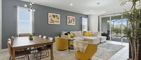 ファミリー ハウス バルコニー | 内装