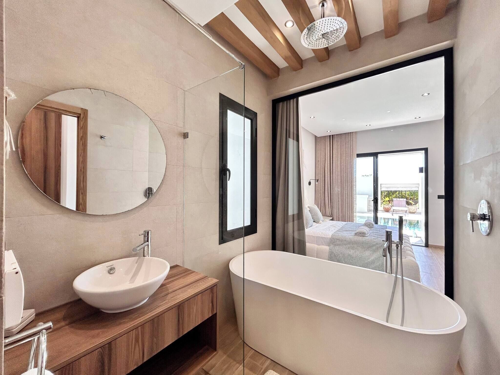 Villa, 4 Bedrooms, Private Pool | Bathroom