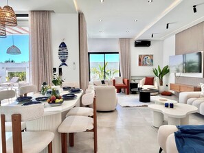 Dining - Villa Ulysse 4 Bedroom (Hammamet)