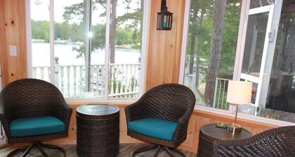 Waterfront Escape on Ossipee Lake with Private Beach — Summer & Winter Fun!