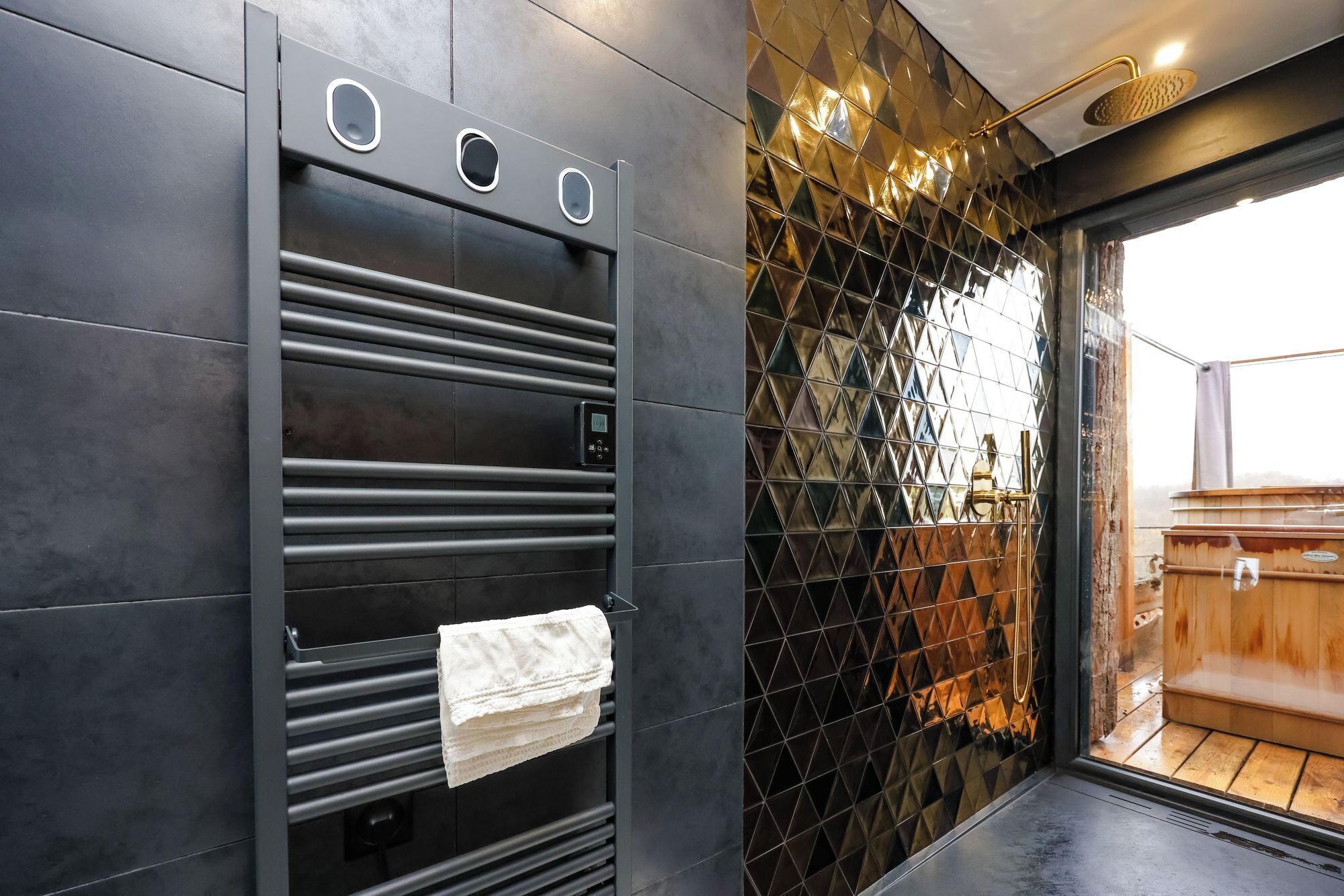 Romantic Cabin, Hill View | Bathroom