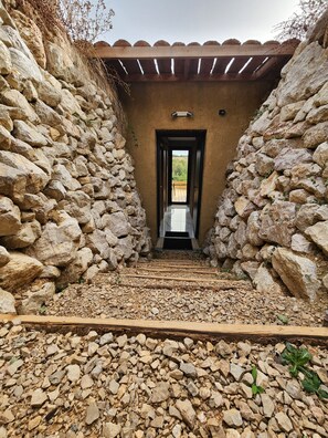 Romantic Cabin, Hill View | Terrace/patio - Domaine Langelet (Saint-Gauzens)