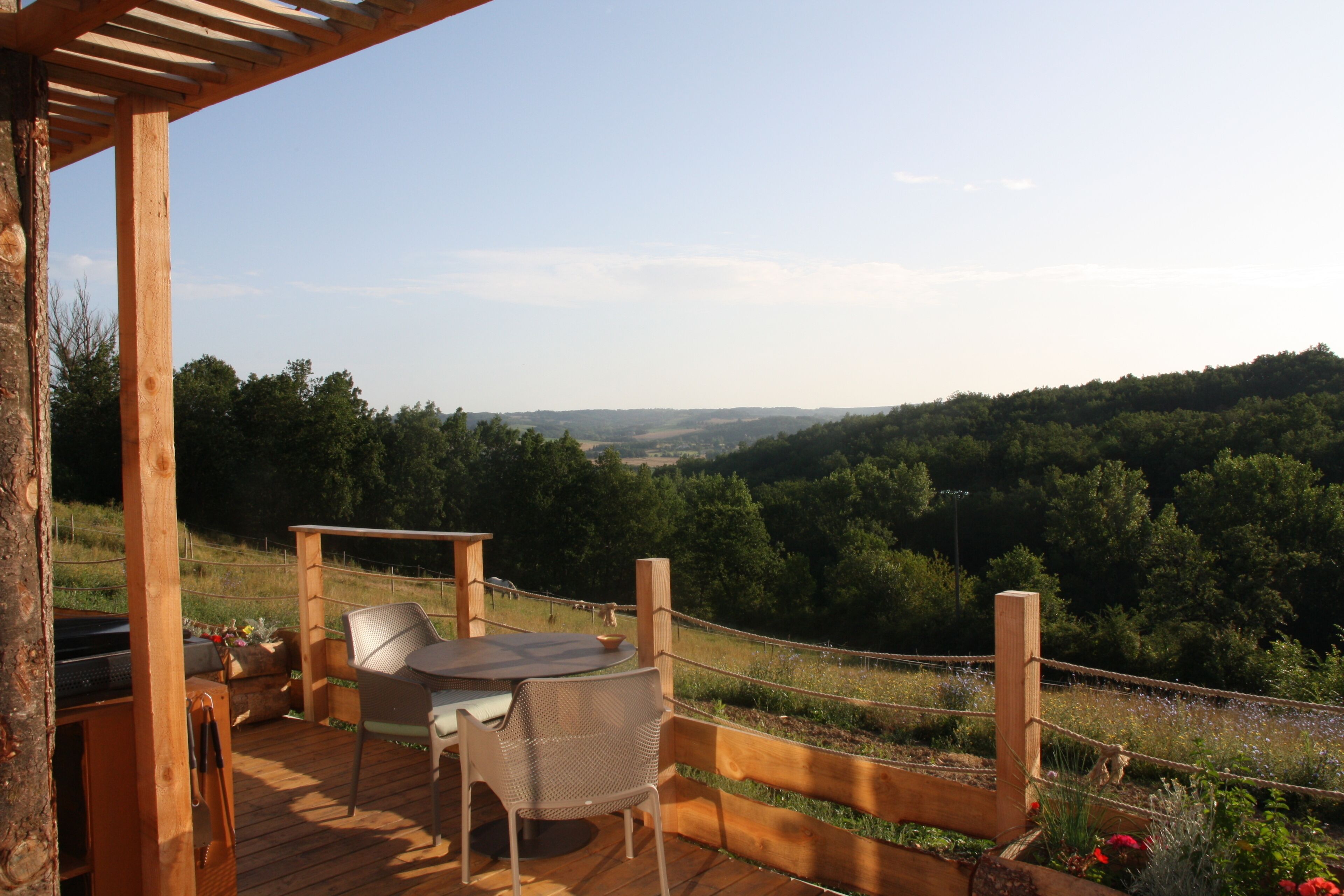 Romantic Cabin, Hill View | Terrace/patio