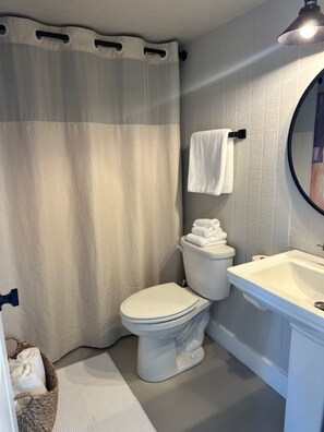 Shower, hair dryer, towels, soap - Welcome to The McCormick House (West Point)