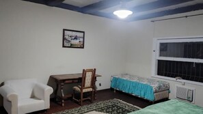 Double Room, Balcony, Mountain View | Interior - fazenda vista soberba (Nova Friburgo)