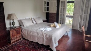 Familienchalet, Balkon, Gartenblick | Kostenloses WLAN, Bettwäsche