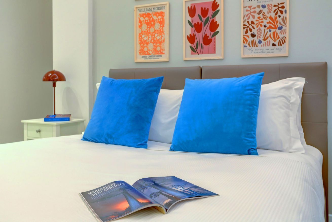 3 Schlafzimmer, Bügeleisen/Bügelbrett