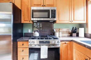 Microwave, oven, stovetop, dishwasher