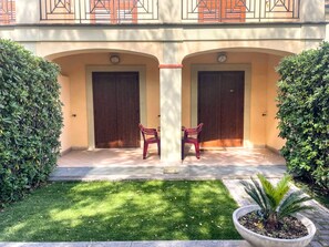 Apartment | Exterior - Elite Residence Near Rome and Tivoli (Rome)
