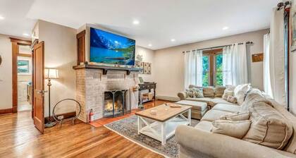 4BD Ultimate Country Retreat w Pool in Warwick