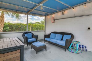 Interior - Legoland & Lakes Pool Home Pet Friendly (Winter Haven)