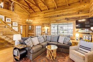 Casa (2 Bedrooms) | Interior