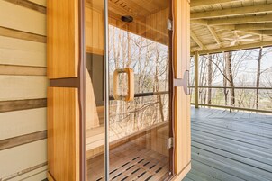 Casa (2 Bedrooms) | Interior