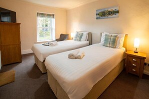 Standard Twin Room - The Royal Hotel (Dockray)